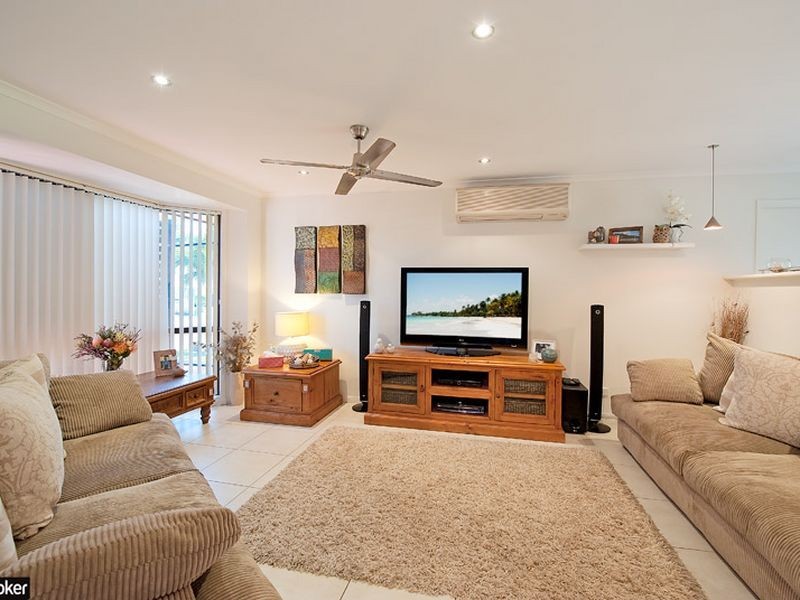 5 Lenae Court, Murrumba Downs QLD 4503