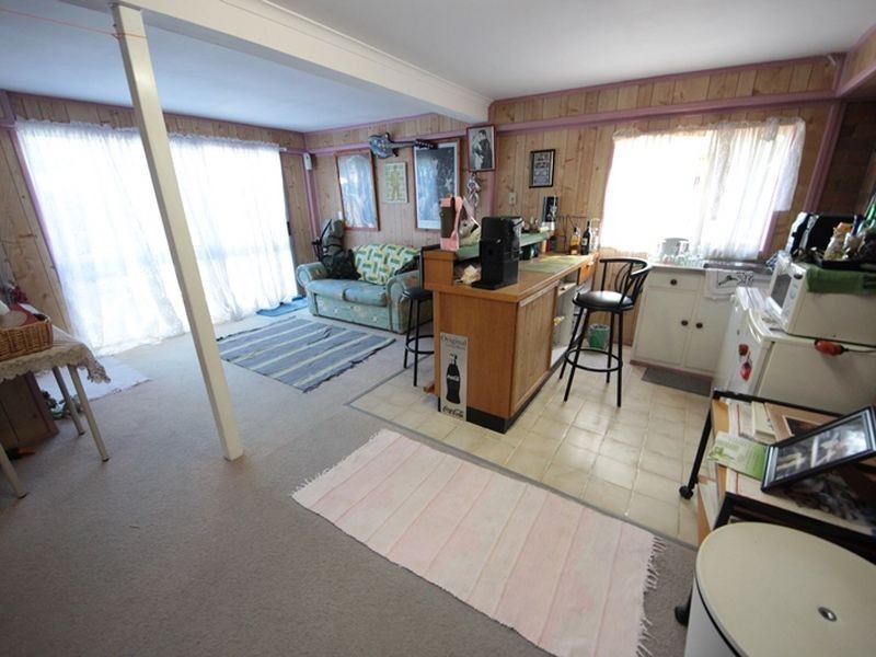 33 Sheaves Road, Kallangur QLD 4503