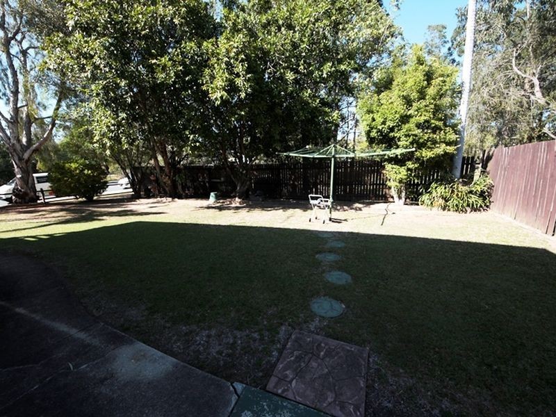33 Sheaves Road, Kallangur QLD 4503