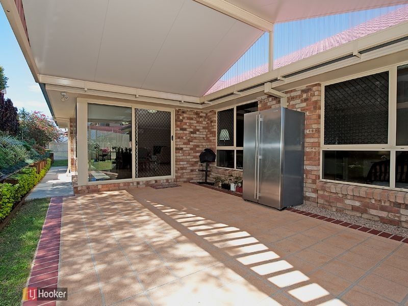 11 Farrington Drive, Murrumba Downs QLD 4503