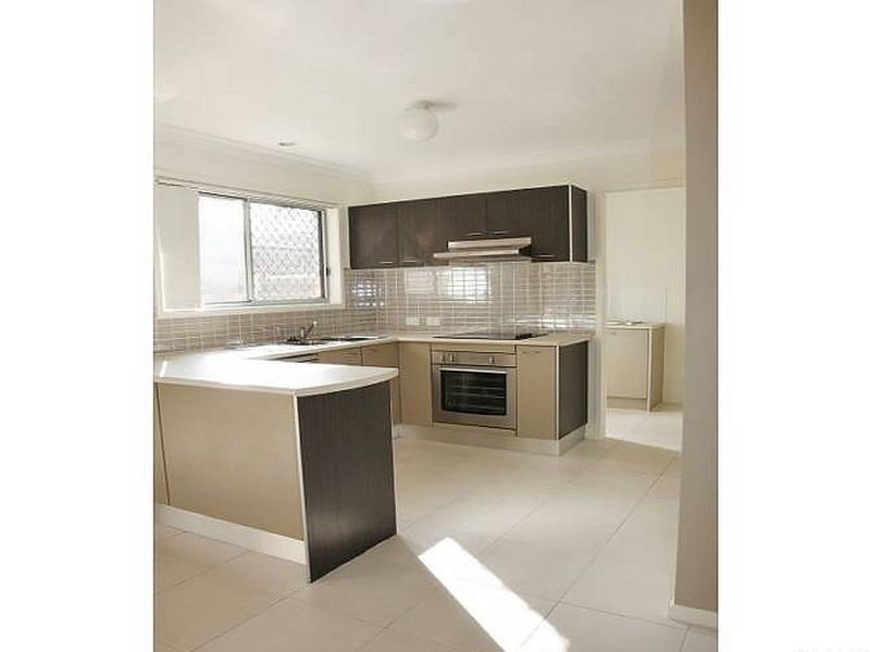 2/19 Magree Street, Kallangur QLD 4503