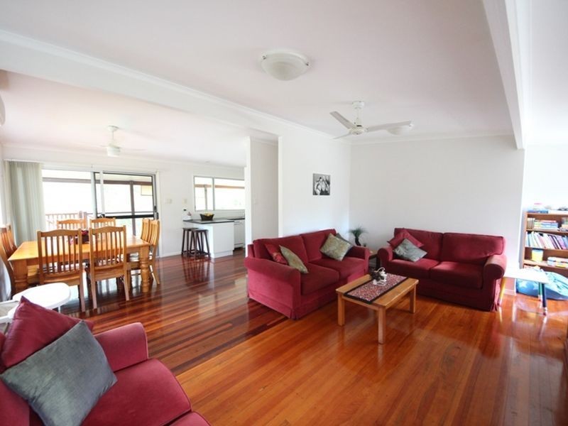 6 Kift Court, Kallangur QLD 4503