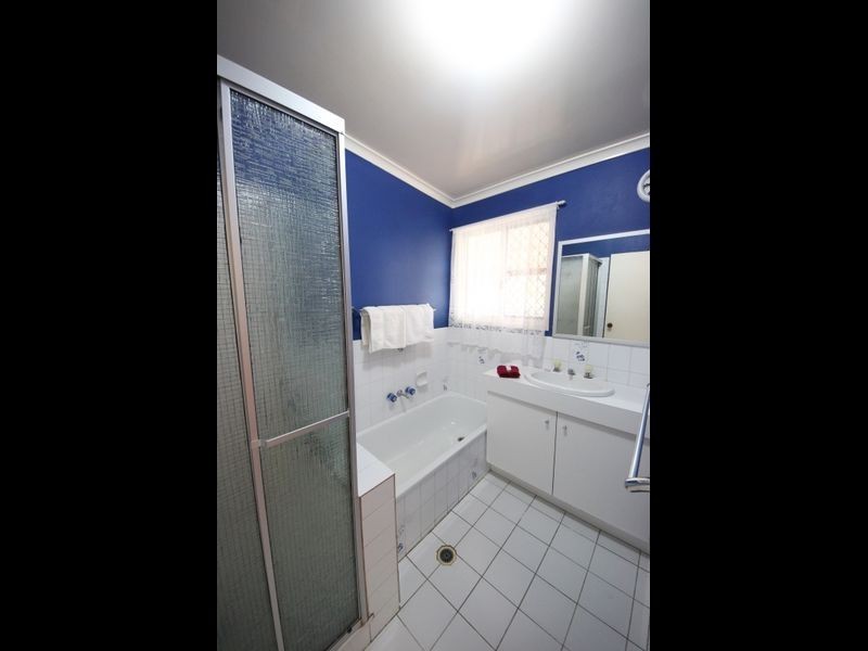 6 Kift Court, Kallangur QLD 4503