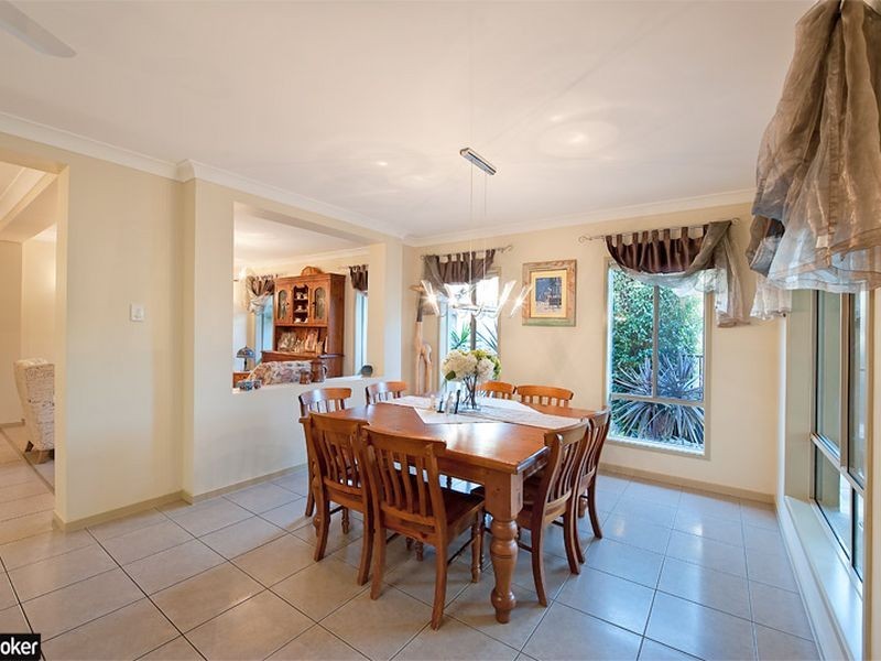 6 Baybreeze Crescent, Murrumba Downs QLD 4503