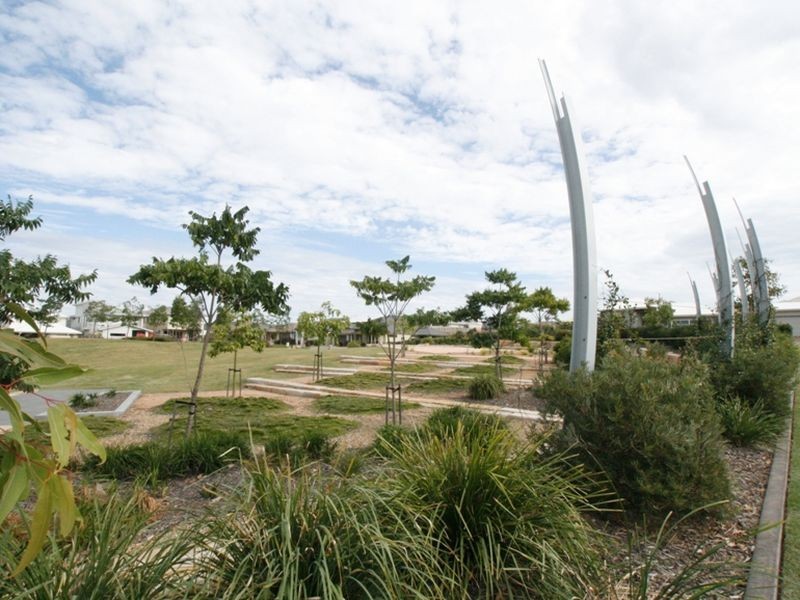 North Lakes QLD 4509