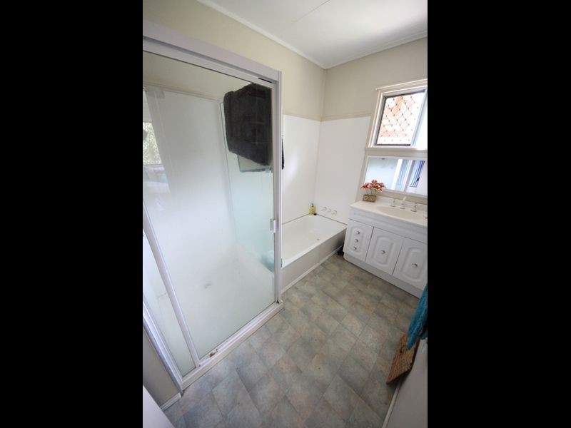 205 Marsden Road, Kallangur QLD 4503