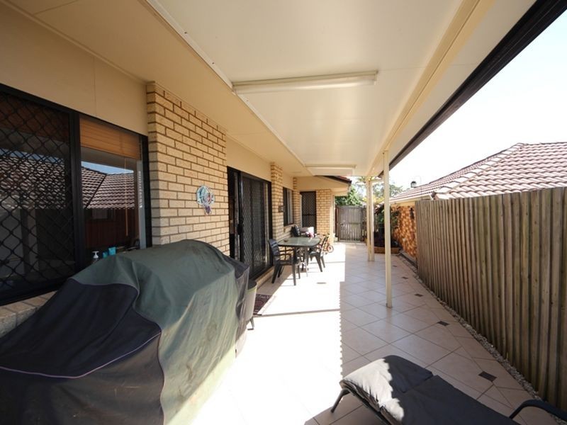 17 Faraday Court, Kallangur QLD 4503