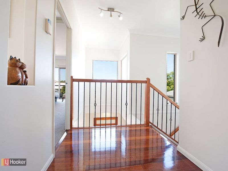 54 Elkington Circuit, North Lakes QLD 4509