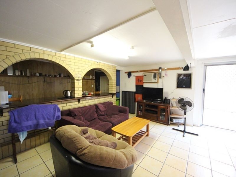 7 Leslie Street, Kallangur QLD 4503