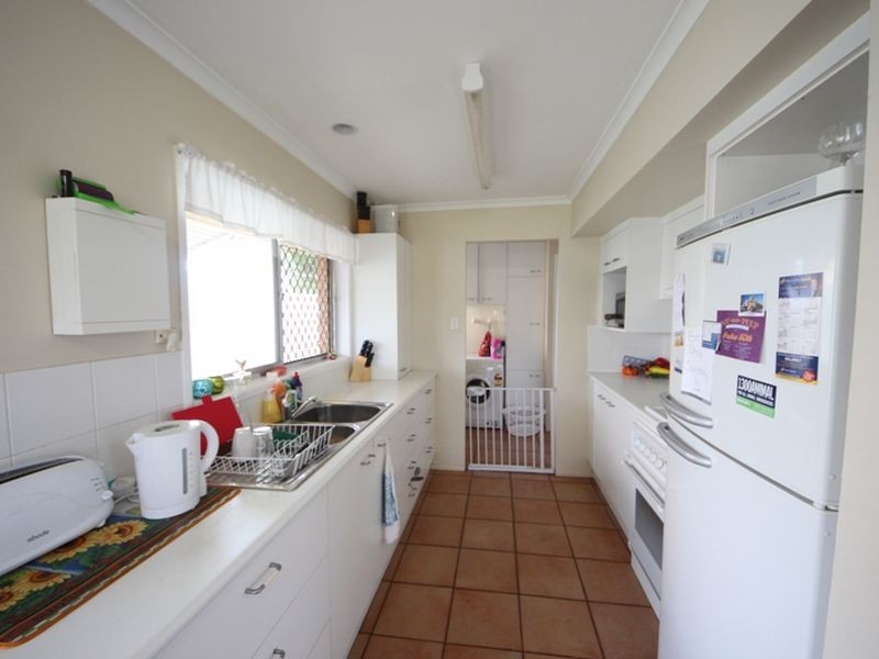 5 Sheehan Street, Kallangur QLD 4503