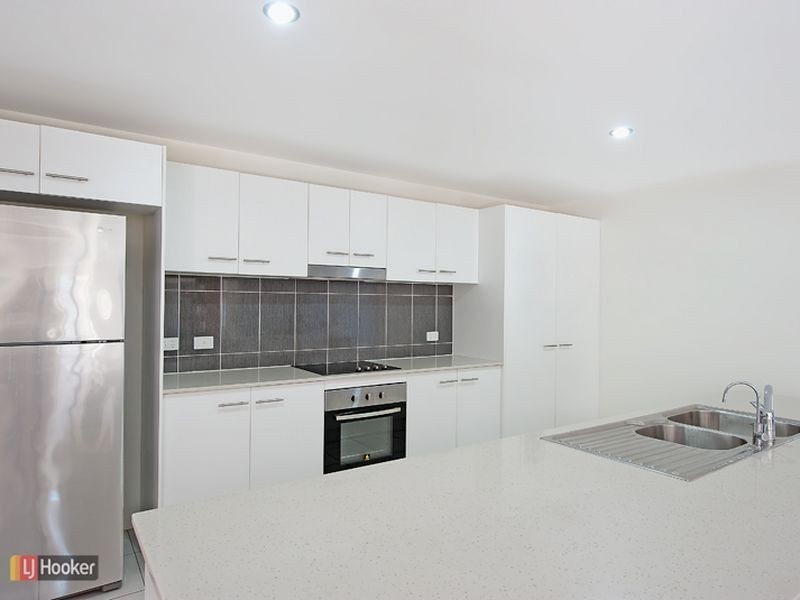 27 Holly Crescent, Griffin QLD 4503