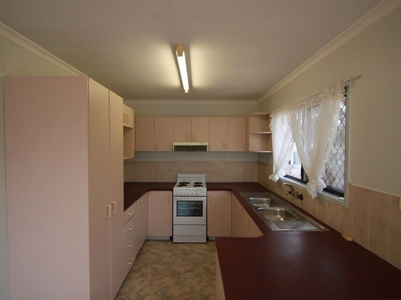16 Cantor Street, Kallangur QLD 4503