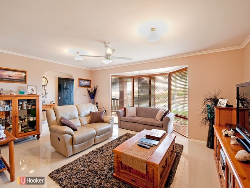 1 Lenae Court, Murrumba Downs QLD 4503