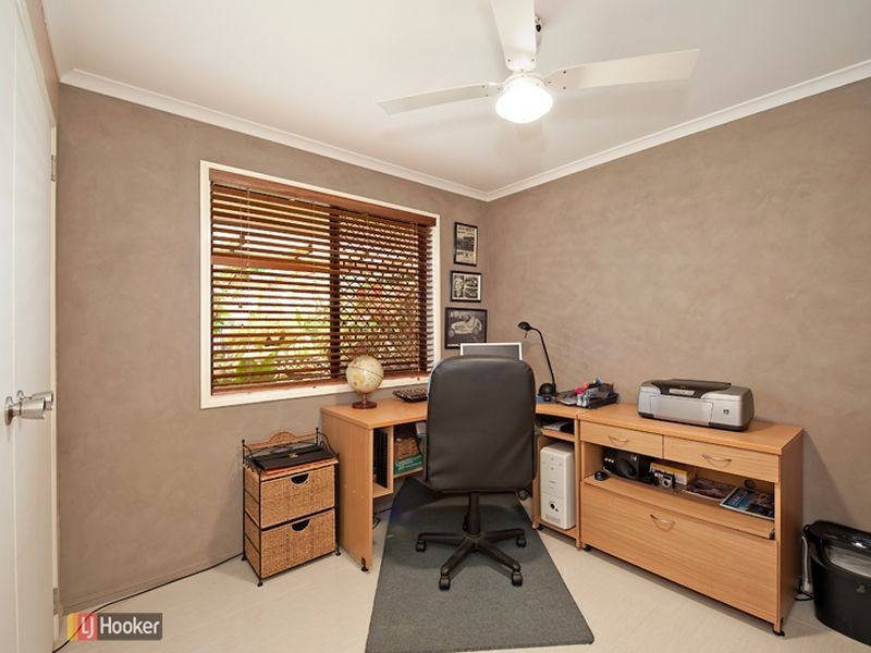 1 Lenae Court, Murrumba Downs QLD 4503