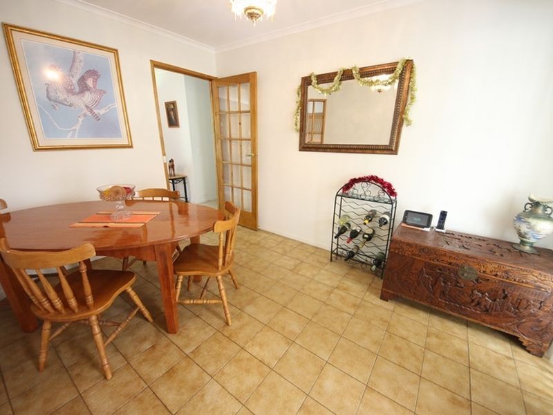 37 Melinda Court, Kallangur QLD 4503