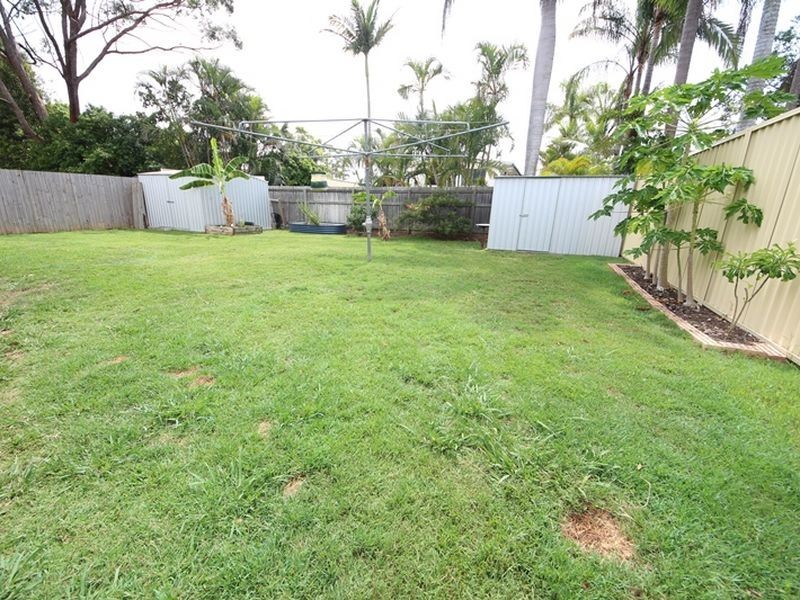 37 Melinda Court, Kallangur QLD 4503