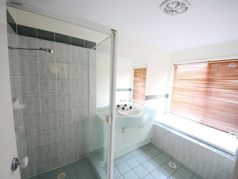 10 Roper Place, Kallangur QLD 4503
