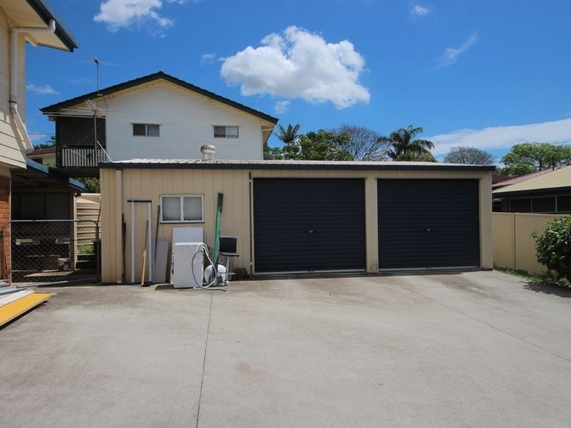 6 Loowa Street, Kallangur QLD 4503