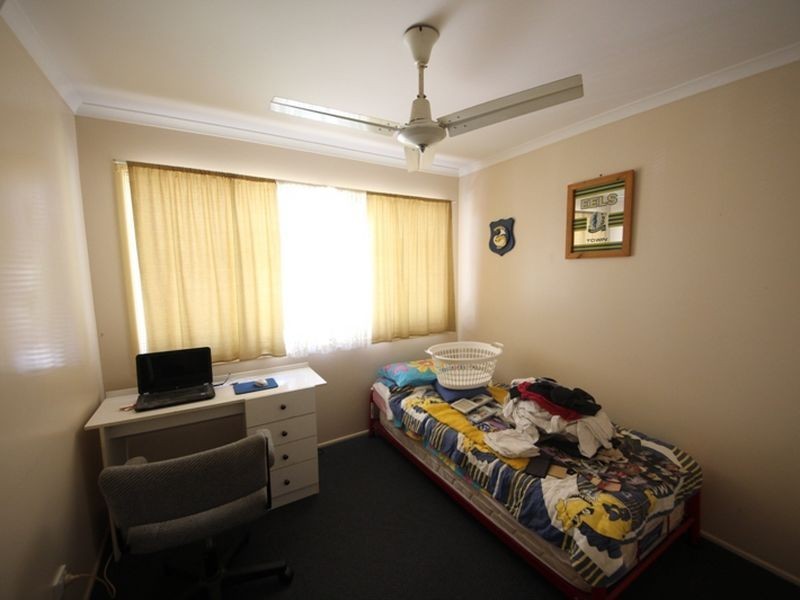 6 Loowa Street, Kallangur QLD 4503