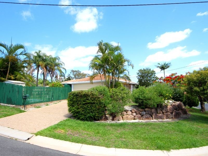 2 Garonne Court, Petrie QLD 4502