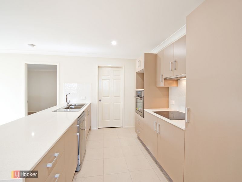 1/81 Braxlaw Crescent, Dakabin QLD 4503