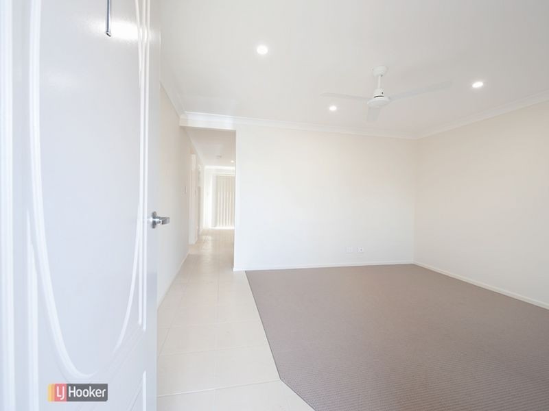 1/81 Braxlaw Crescent, Dakabin QLD 4503