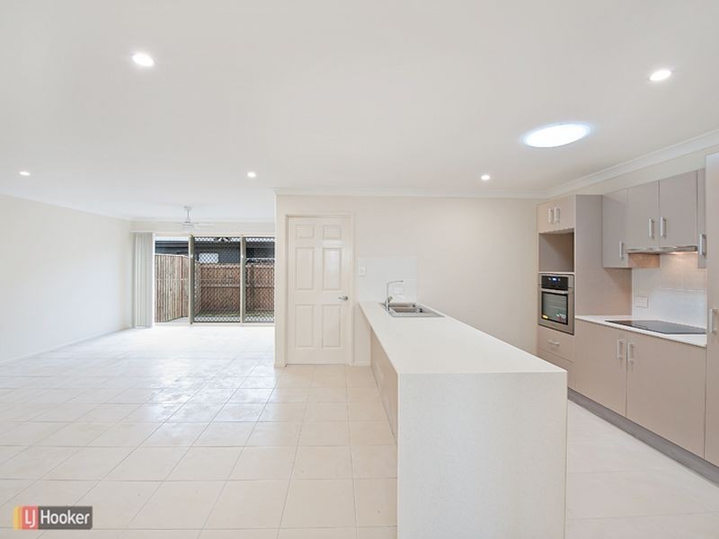 1/81 Braxlaw Crescent, Dakabin QLD 4503