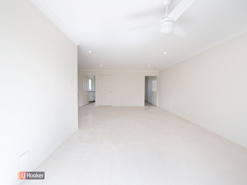 1/81 Braxlaw Crescent, Dakabin QLD 4503