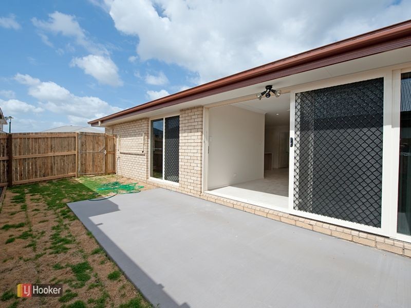 1/81 Braxlaw Crescent, Dakabin QLD 4503