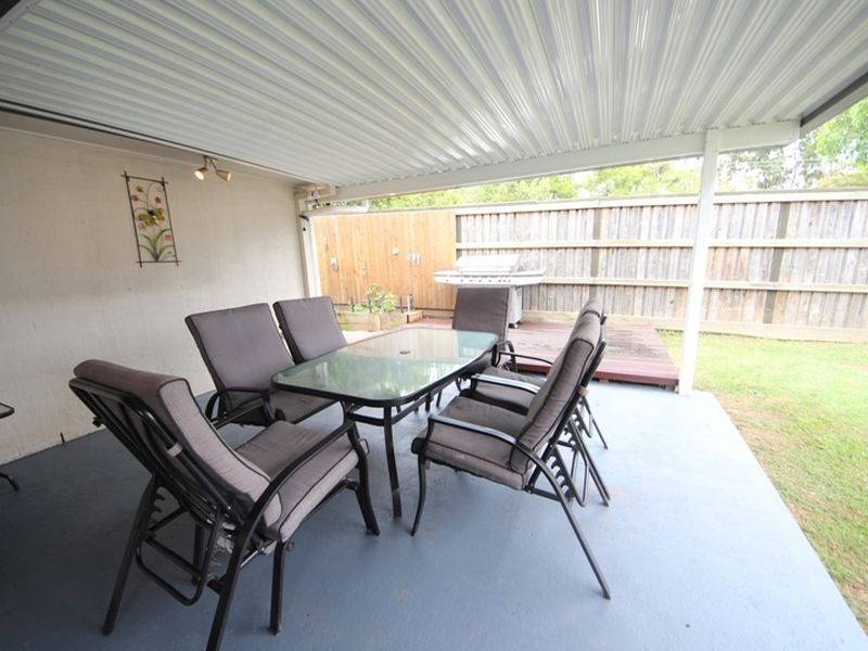 16 Waterway Crescent, Murrumba Downs QLD 4503