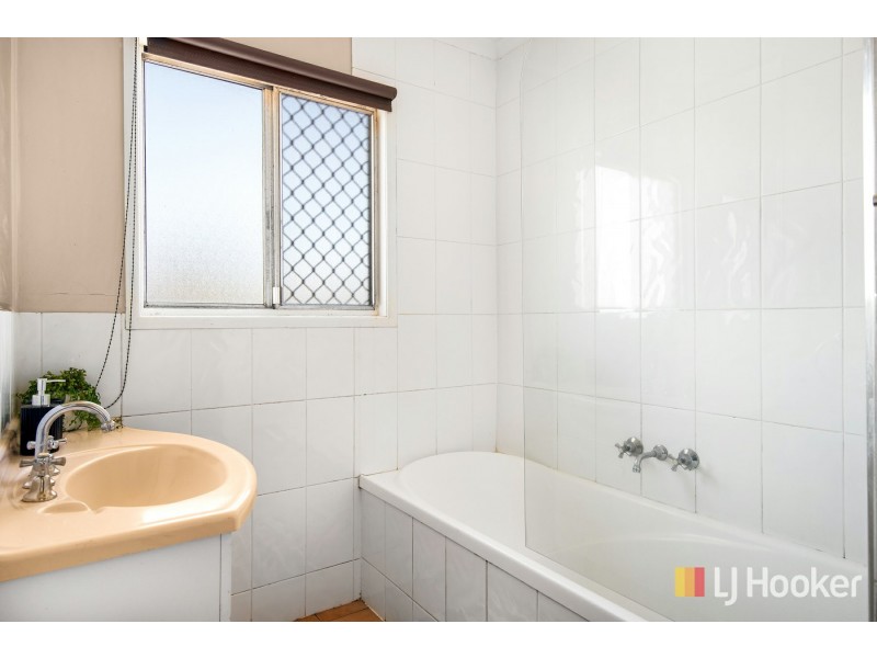 37 Wattle Street, Kallangur QLD 4503