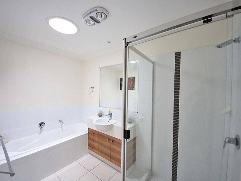 15 Jowarra Street, Kallangur QLD 4503