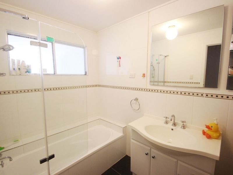 17 Glenmore Street, Kallangur QLD 4503