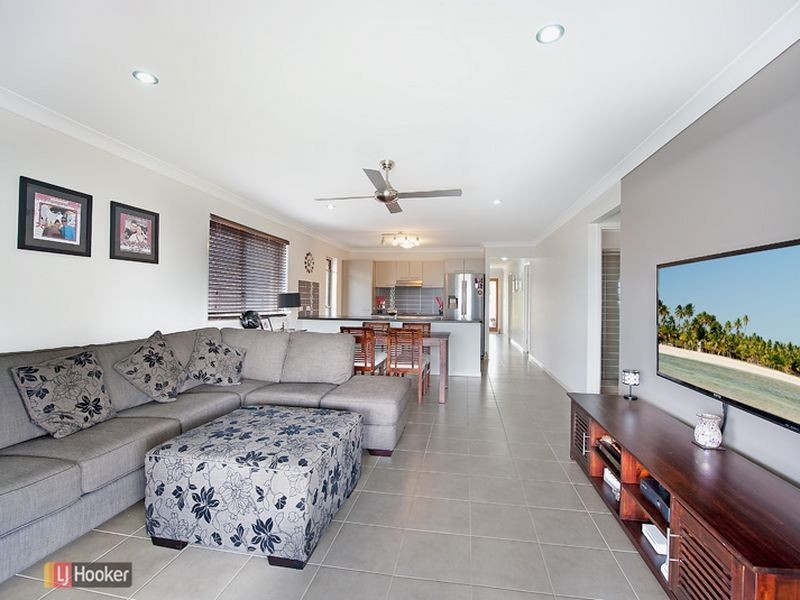 8 Bellthorpe Circuit, Kallangur QLD 4503