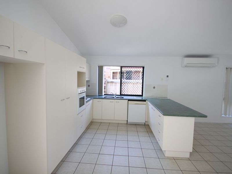 4 McNiven Court, North Lakes QLD 4509