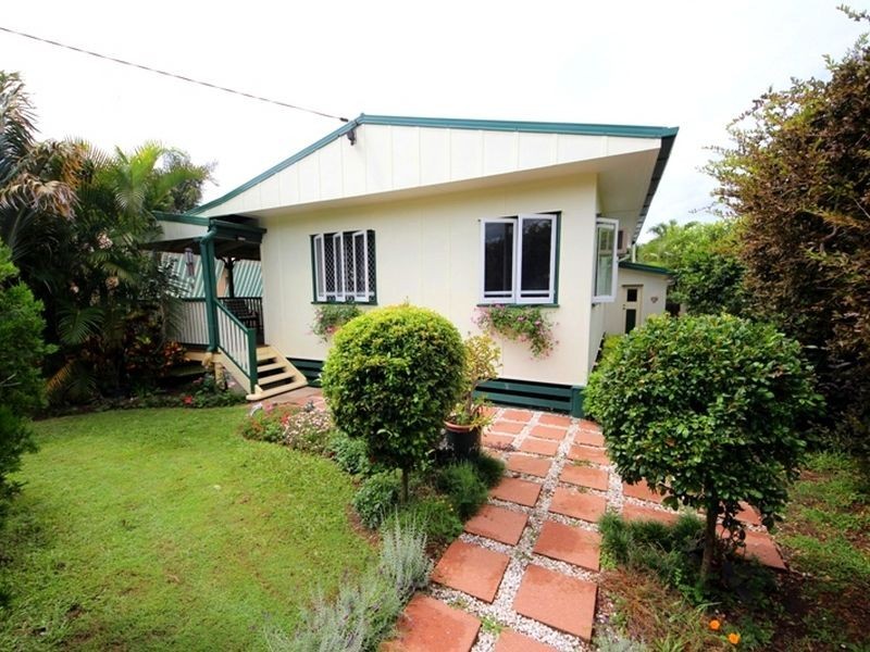 8 Boardman Street, Kallangur QLD 4503