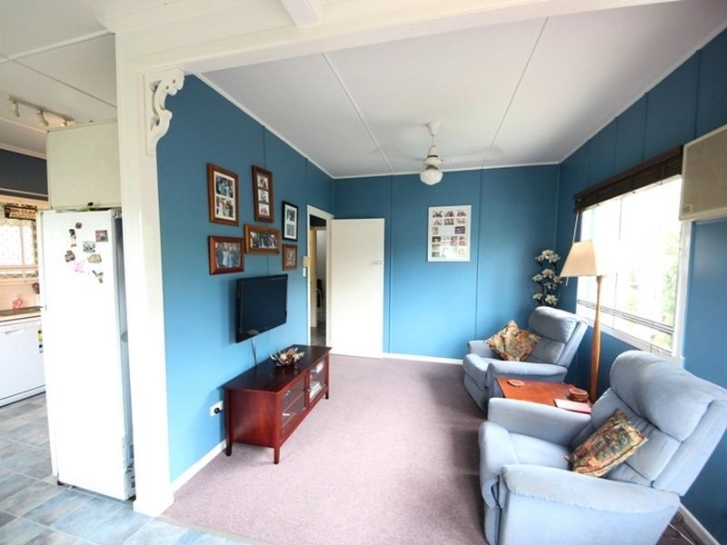 8 Boardman Street, Kallangur QLD 4503