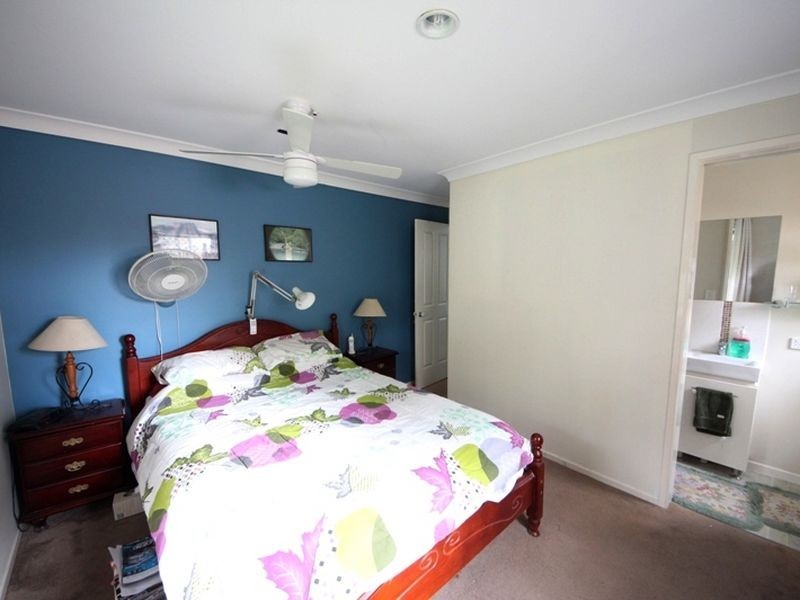 8 Boardman Street, Kallangur QLD 4503