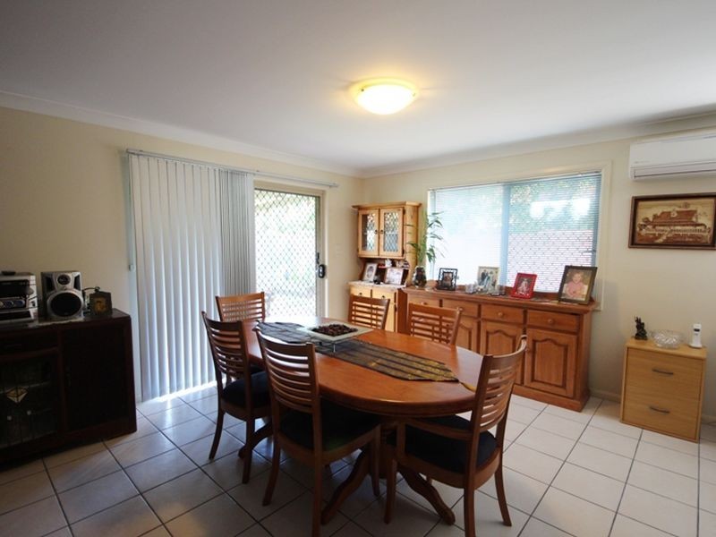 8/11 Ahern Street, Kallangur QLD 4503