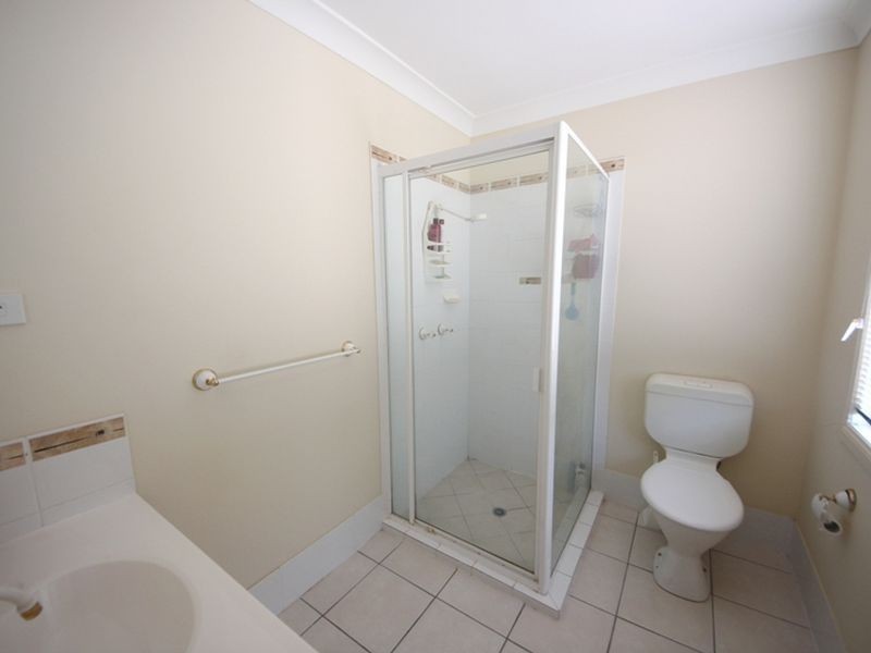 8/11 Ahern Street, Kallangur QLD 4503