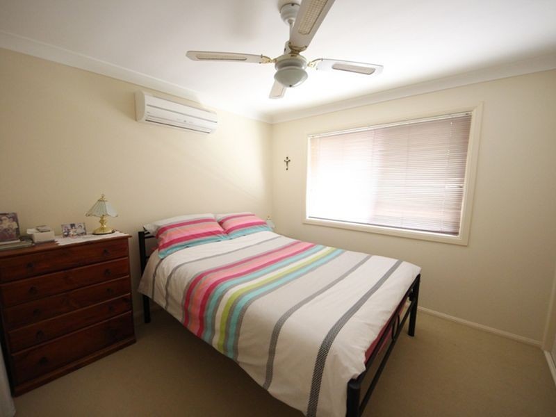 8/11 Ahern Street, Kallangur QLD 4503