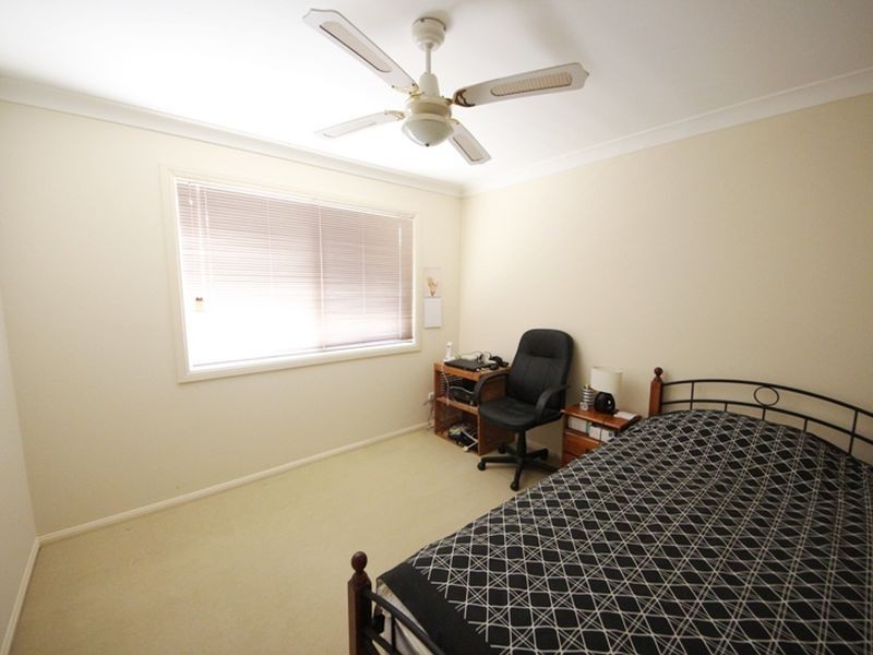 8/11 Ahern Street, Kallangur QLD 4503