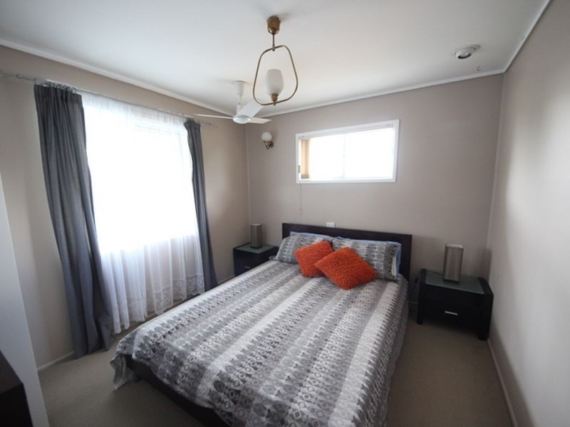 8 Johnson Street, Kallangur QLD 4503