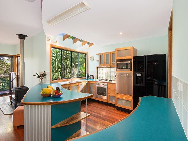 30 Whiteside Road, Whiteside QLD 4503