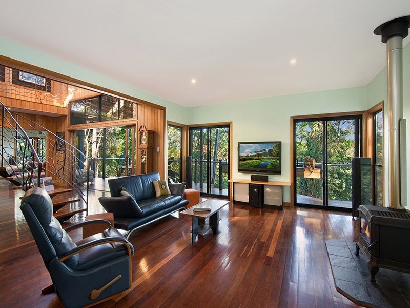 30 Whiteside Road, Whiteside QLD 4503