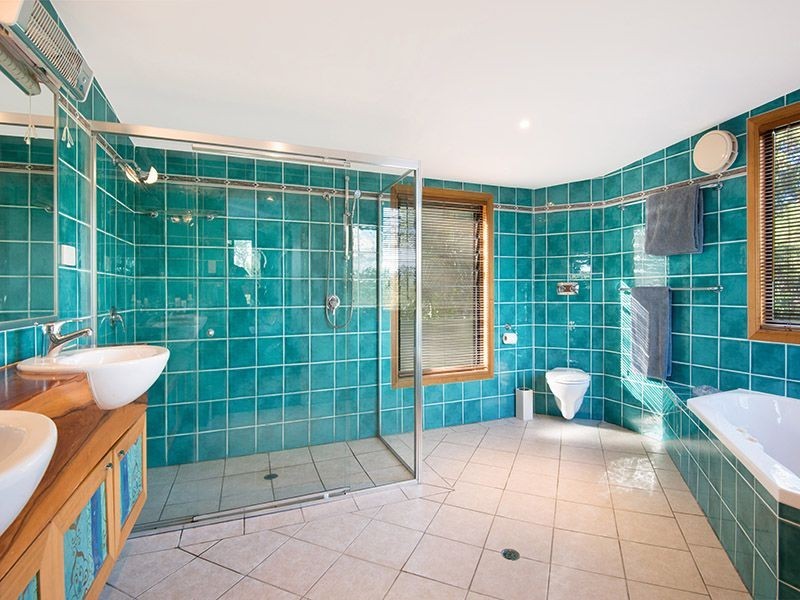 30 Whiteside Road, Whiteside QLD 4503