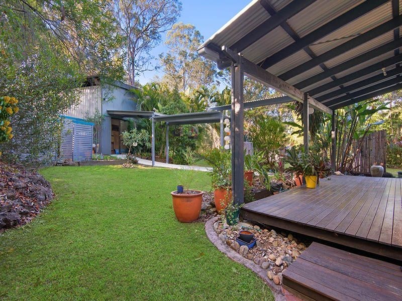 30 Whiteside Road, Whiteside QLD 4503