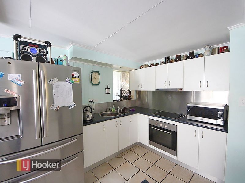 23 Loowa Street, Kallangur QLD 4503