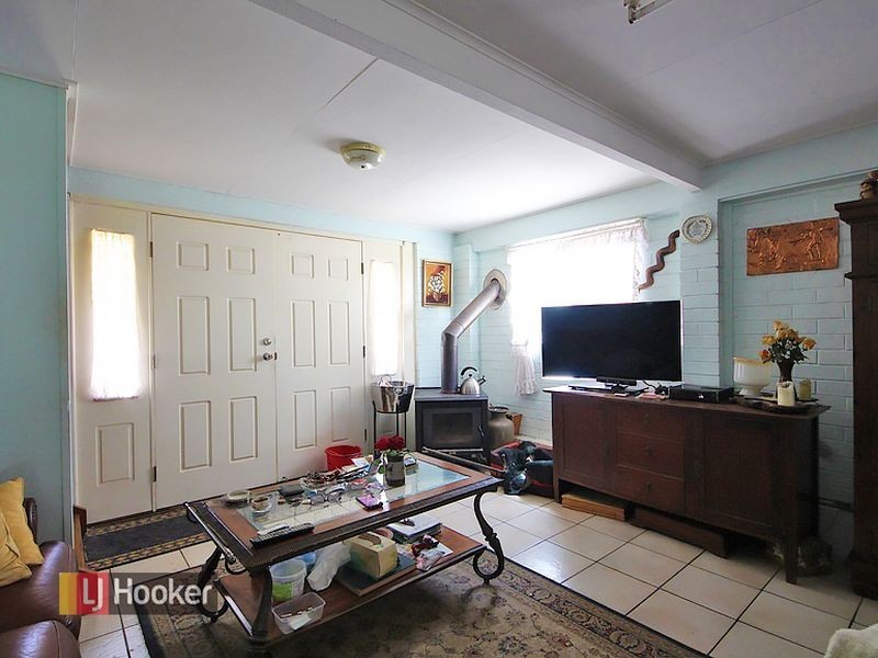 23 Loowa Street, Kallangur QLD 4503