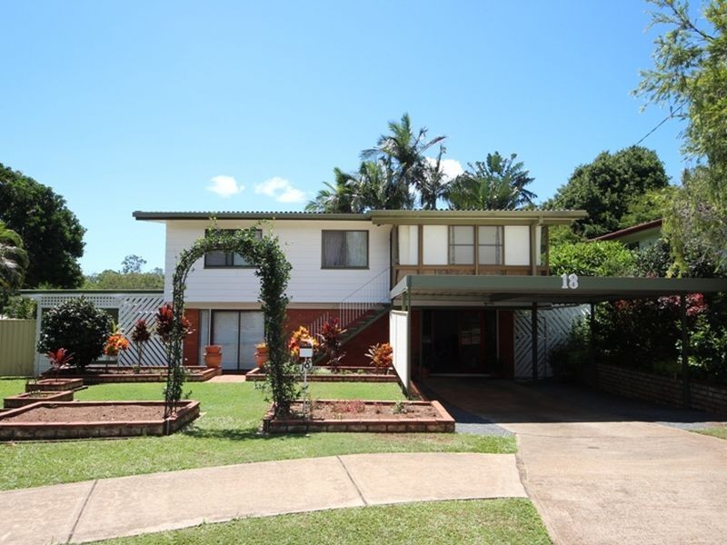 18 Lavercombe Drive, Kallangur QLD 4503